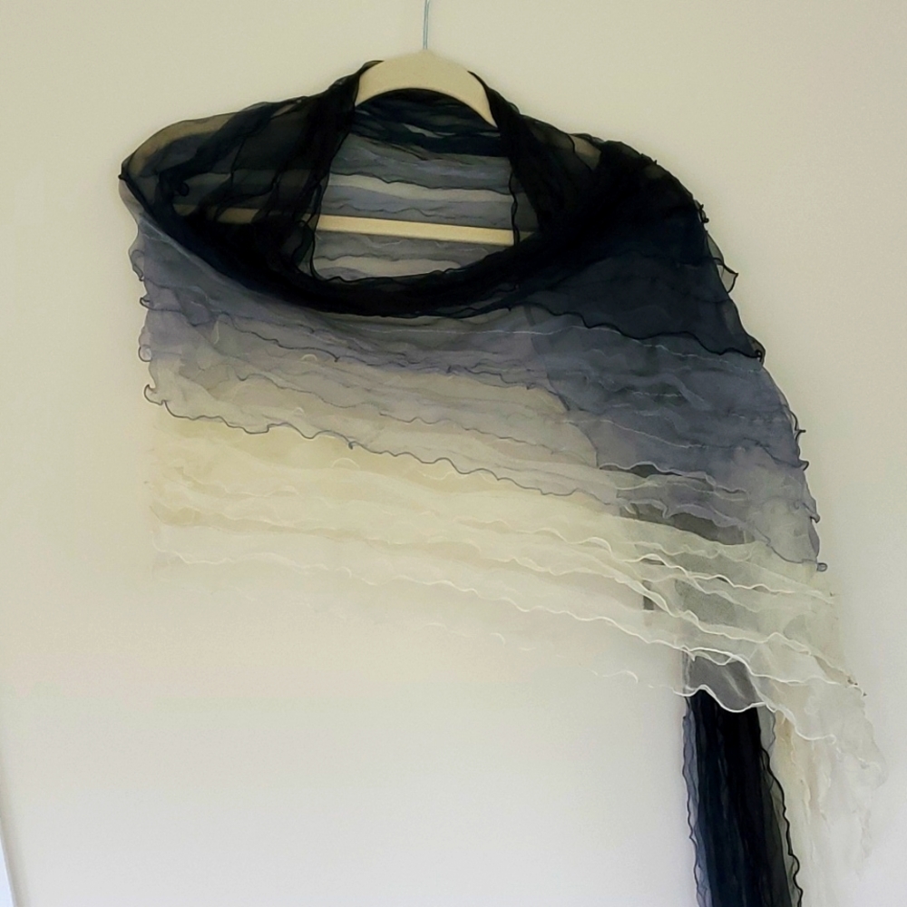 Scarf - Picture 2 of 6